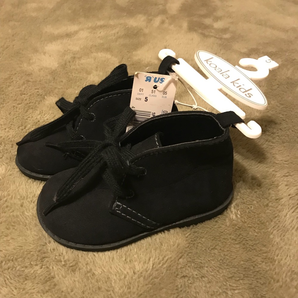 NWT Koala Kids Size 5 Little Kids Shoes